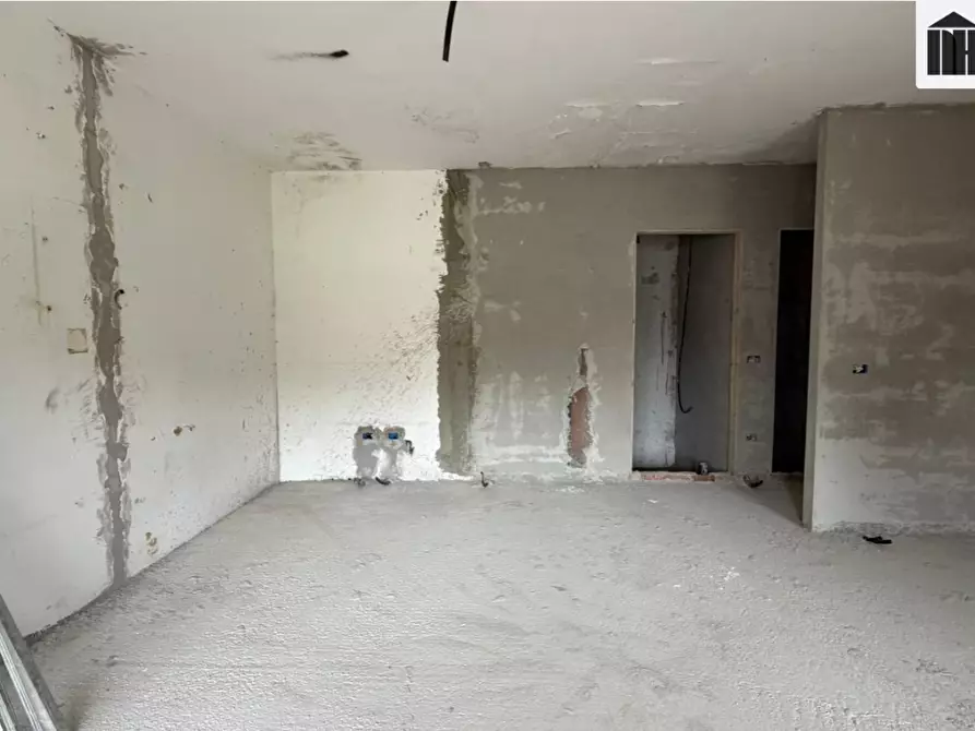 Immagine 5 di Appartamento in vendita  a Santa Croce Sull'arno