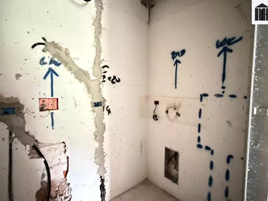 Immagine 17 di Appartamento in vendita  a Santa Croce Sull'arno