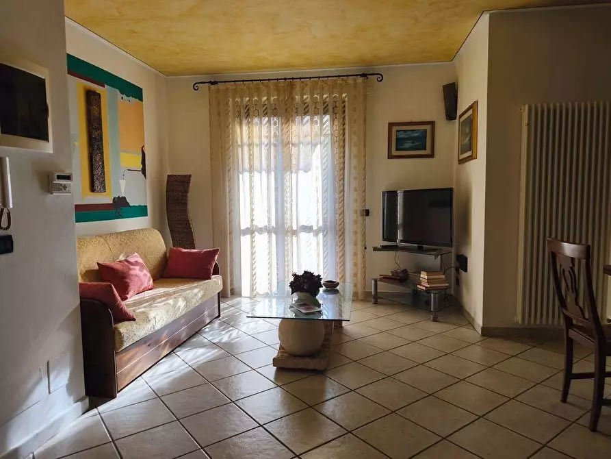 Immagine 3 di Casa semindipendente in vendita  a Castelnuovo Magra