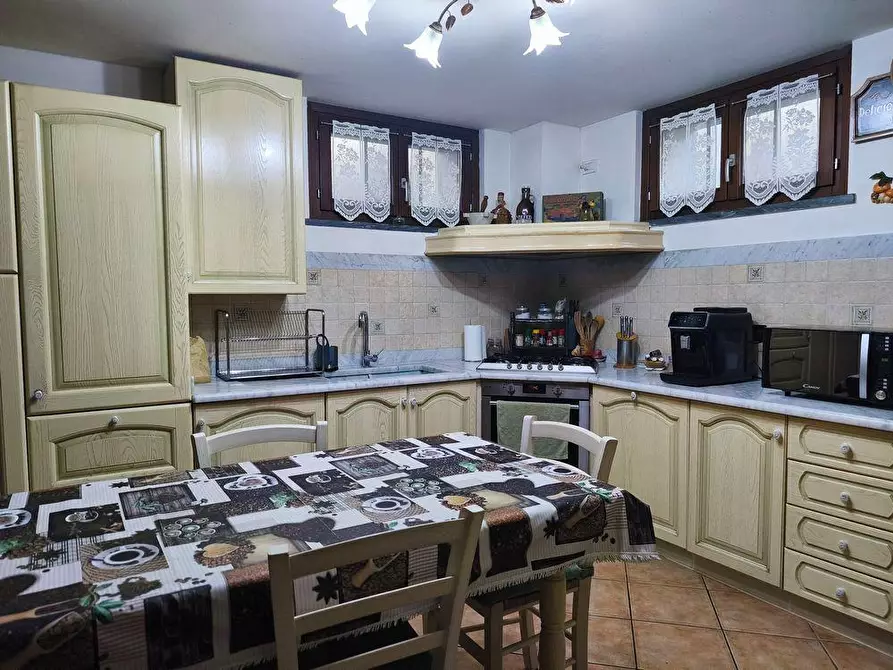 Immagine 19 di Casa semindipendente in vendita  a Castelnuovo Magra