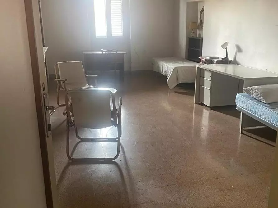 Immagine 1 di Appartamento in vendita  a Pisa