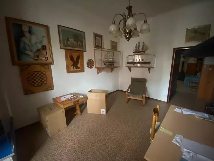 Immagine 1 di Terratetto in vendita  a Vecchiano