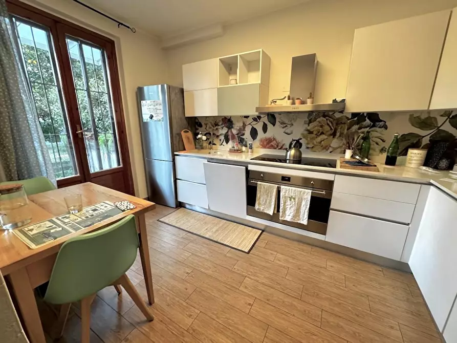 Immagine 21 di Villetta a schiera in vendita  a Pisa