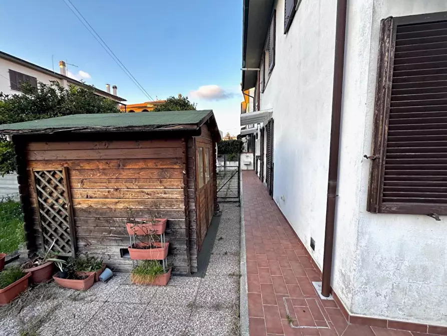 Immagine 4 di Villetta a schiera in vendita  a Pisa