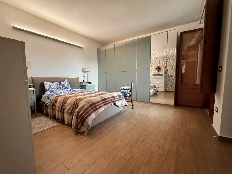 Immagine 33 di Villetta a schiera in vendita  a Pisa