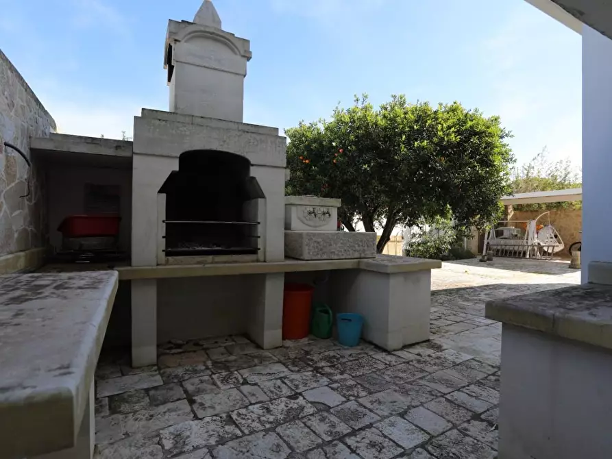 Immagine 45 di Villa in vendita  a Calimera