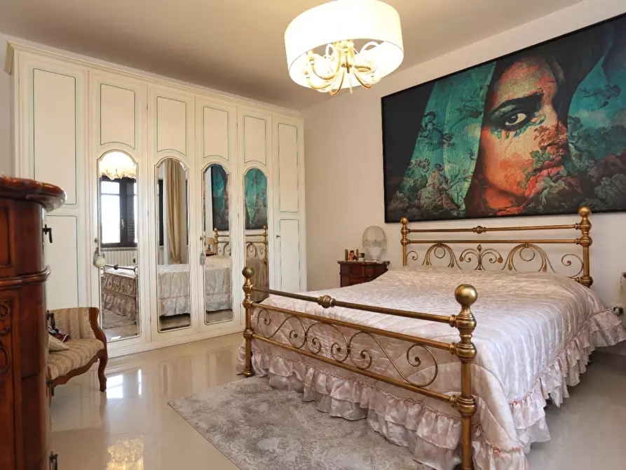 Immagine 10 di Villa in vendita  a Calimera