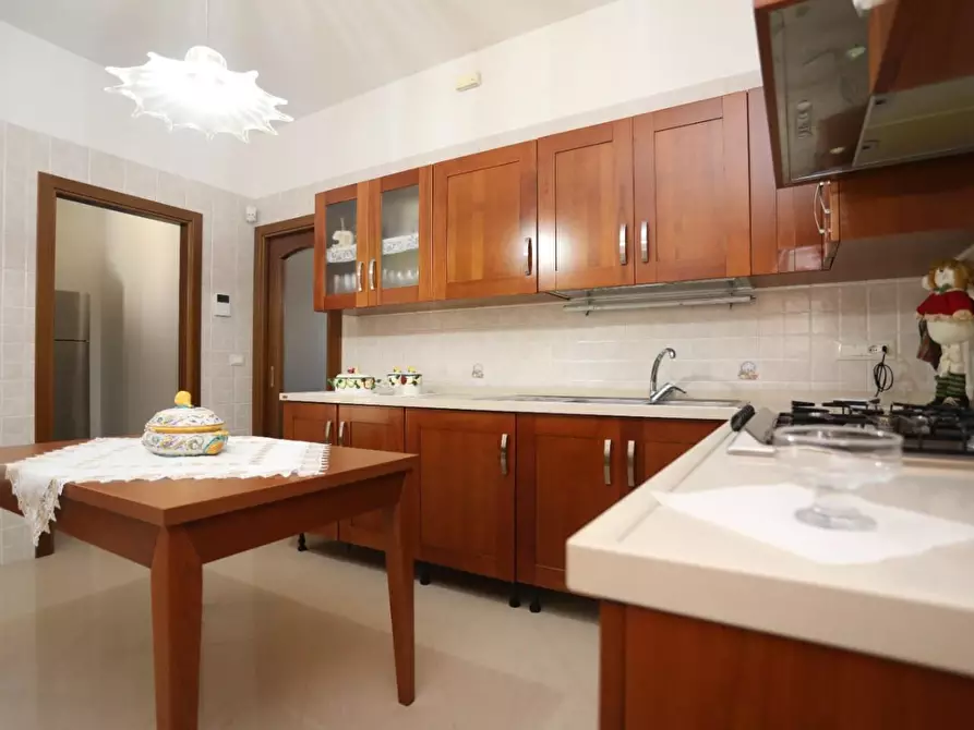 Immagine 2 di Villa in vendita  a Calimera