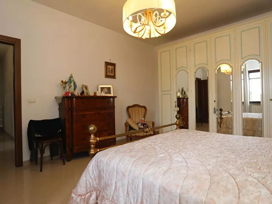 Immagine 13 di Villa in vendita  a Calimera