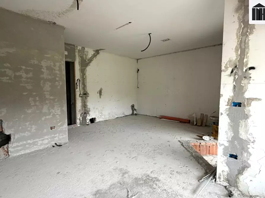 Immagine 4 di Appartamento in vendita  a Santa Croce Sull'arno