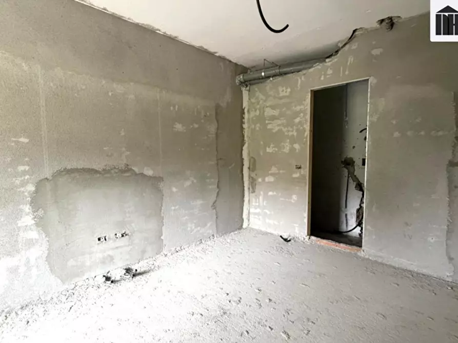 Immagine 16 di Appartamento in vendita  a Santa Croce Sull'arno