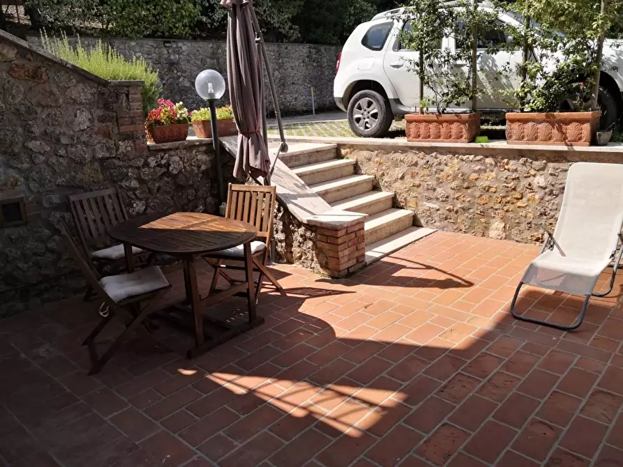 Immagine 10 di Appartamento in vendita  a Monteriggioni