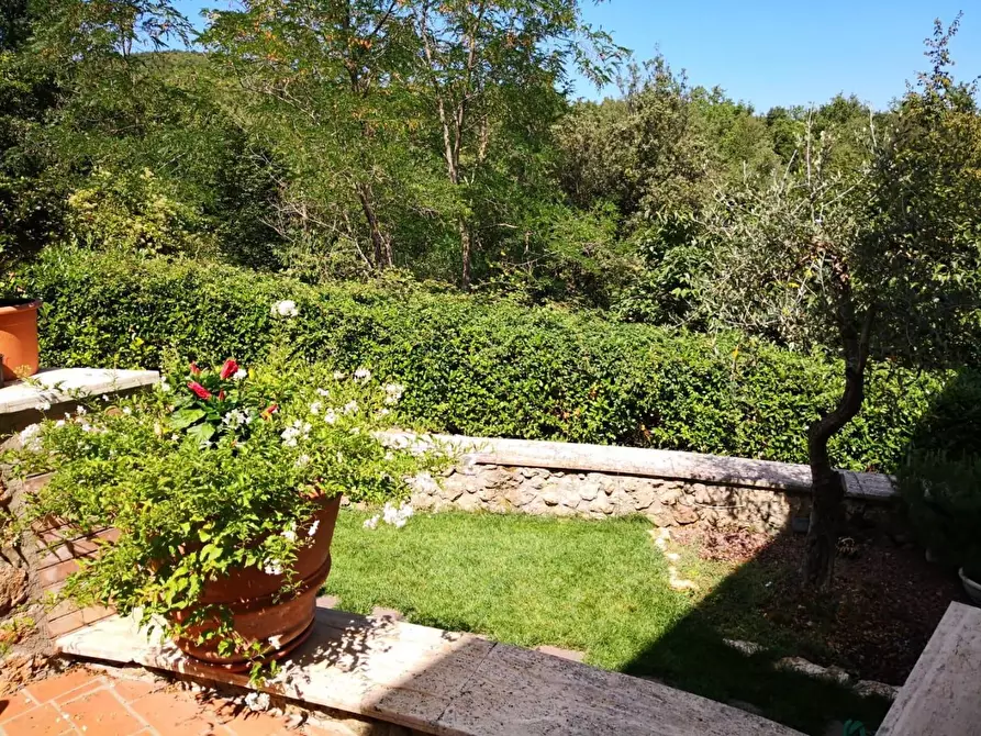 Immagine 11 di Appartamento in vendita  a Monteriggioni