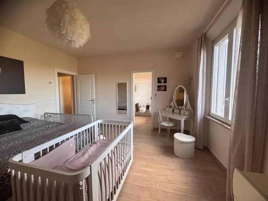 Immagine 18 di Appartamento in vendita  a Monteriggioni