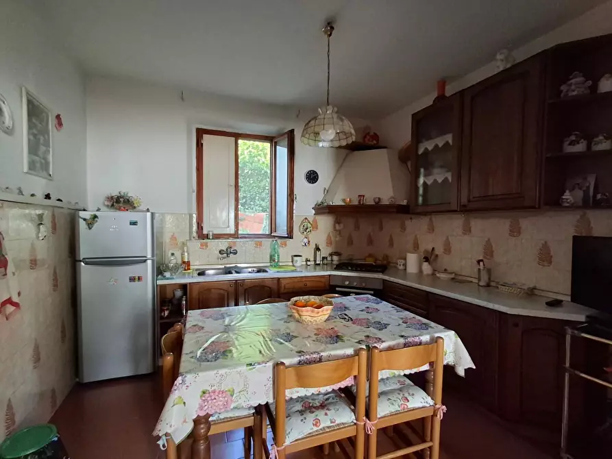 Immagine 3 di Terratetto in vendita  a Capraia E Limite