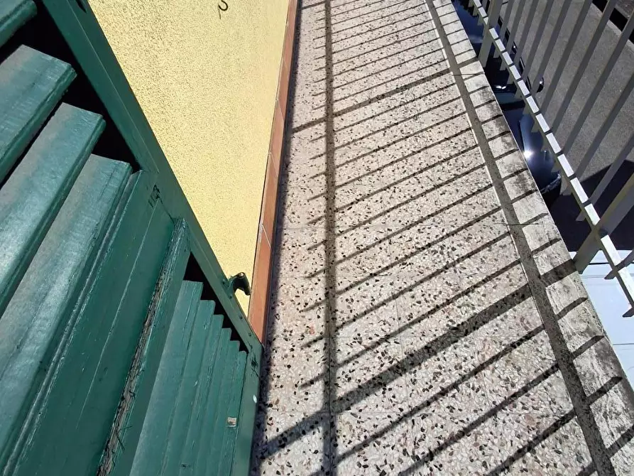 Immagine 15 di Terratetto in vendita  a Capraia E Limite