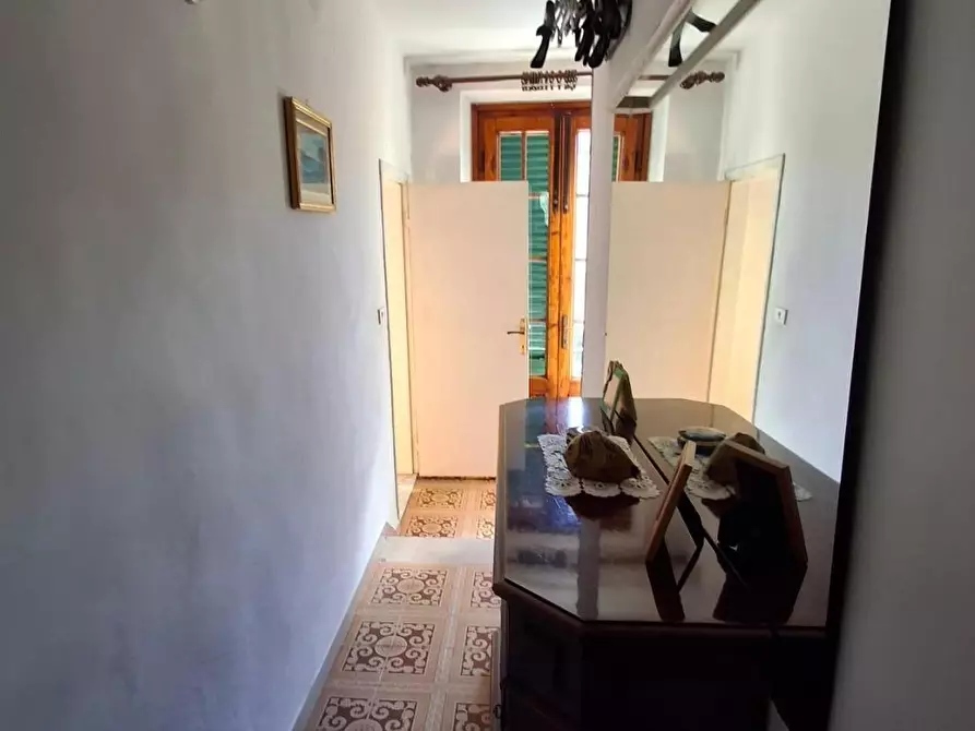 Immagine 13 di Terratetto in vendita  a Capraia E Limite