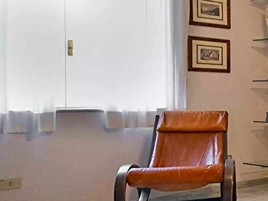 Immagine 5 di Villa in vendita  a Pisa