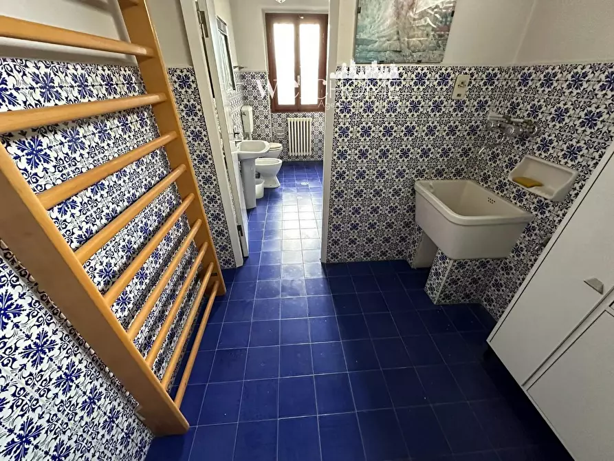 Immagine 17 di Terratetto in vendita  a Campi Bisenzio