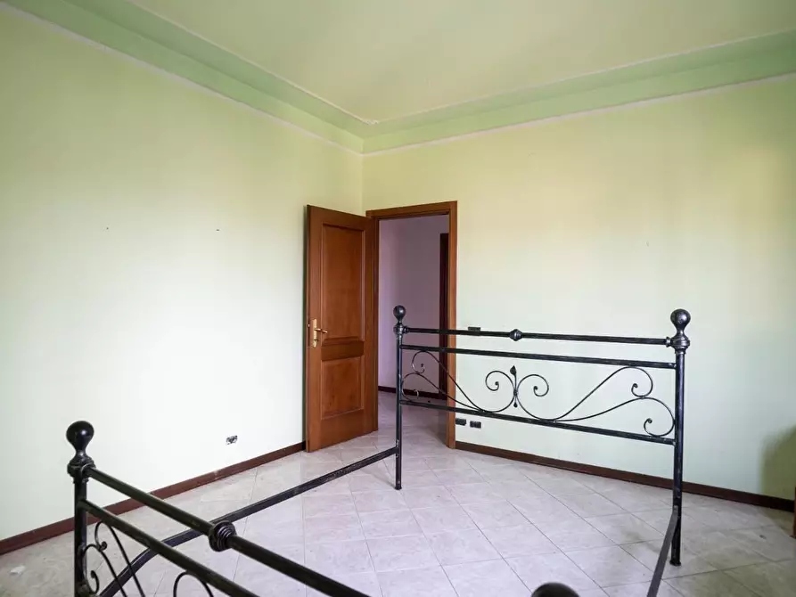 Immagine 16 di Appartamento in vendita  a Carrara