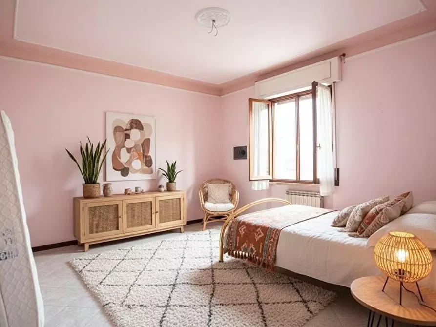 Immagine 39 di Appartamento in vendita  a Carrara