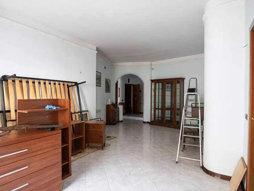 Immagine 25 di Appartamento in vendita  a Carrara