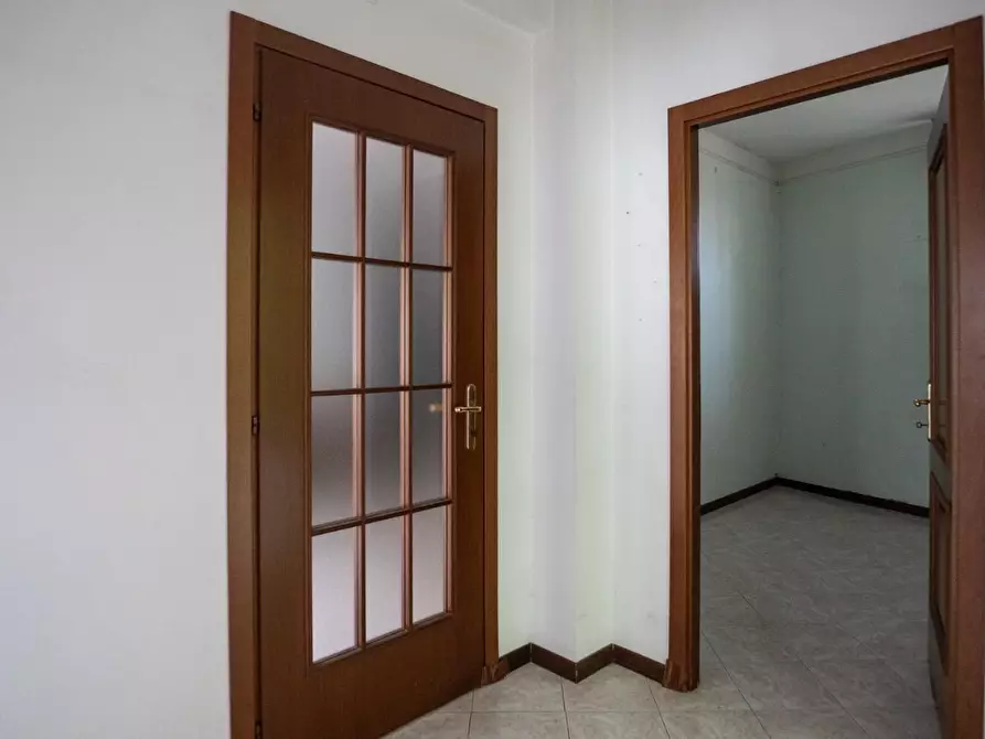 Immagine 21 di Appartamento in vendita  a Carrara