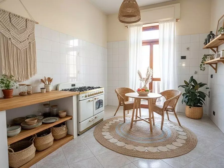 Immagine 36 di Appartamento in vendita  a Carrara