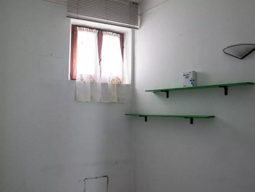 Immagine 33 di Appartamento in vendita  a Carrara