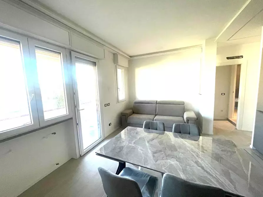 Immagine 19 di Appartamento in vendita  a Massa