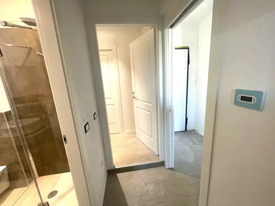 Immagine 36 di Appartamento in vendita  a Massa