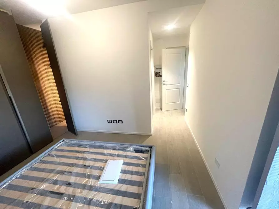 Immagine 30 di Appartamento in vendita  a Massa