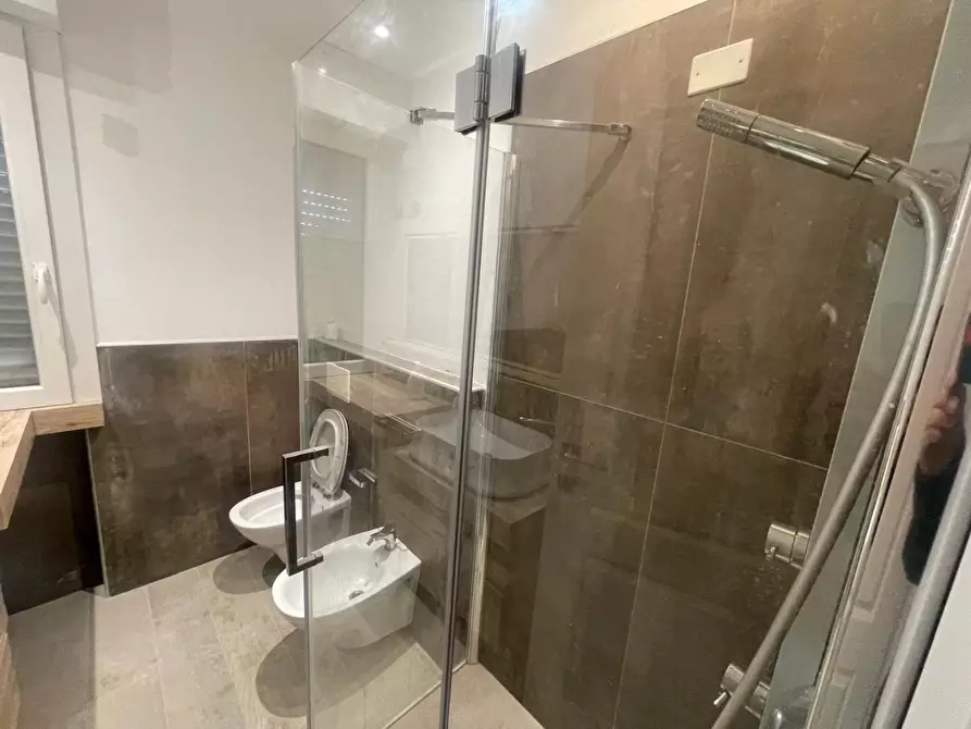 Immagine 35 di Appartamento in vendita  a Massa