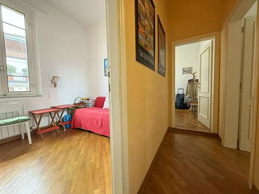 Immagine 5 di Appartamento in vendita  a Siena