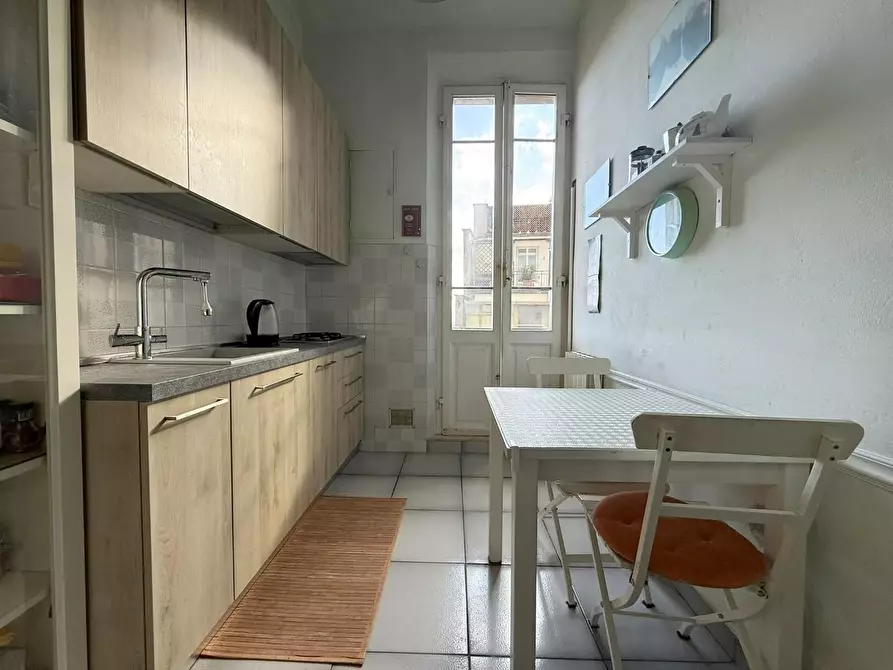 Immagine 1 di Appartamento in vendita  a Siena