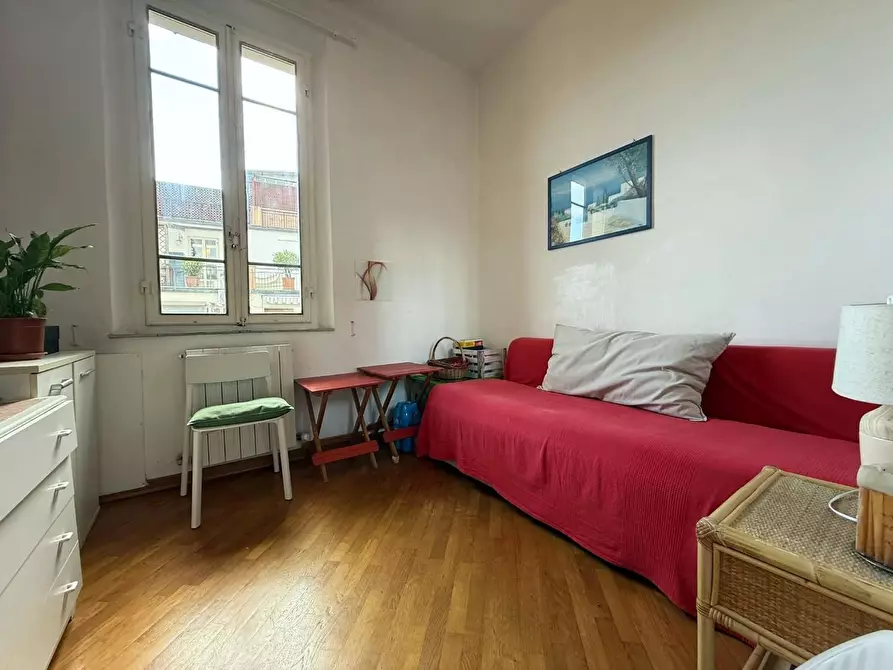 Immagine 8 di Appartamento in vendita  a Siena