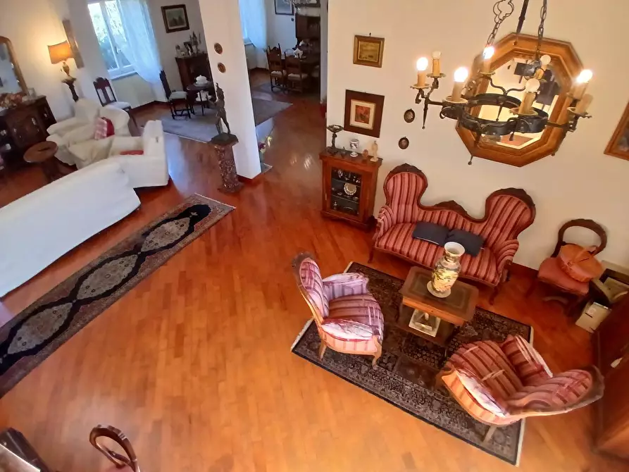 Immagine 17 di Mansarda in vendita  a Livorno