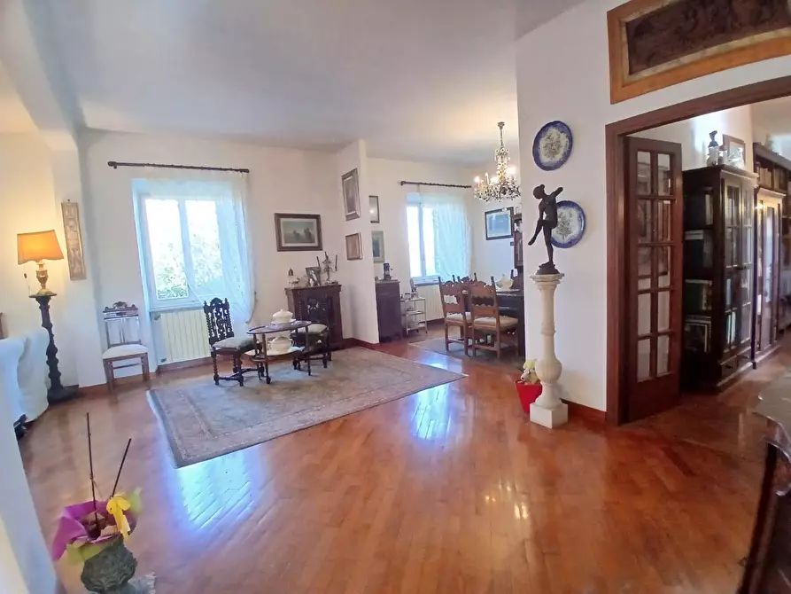 Immagine 13 di Mansarda in vendita  a Livorno