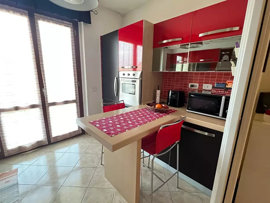 Immagine 9 di Appartamento in vendita  a Massa