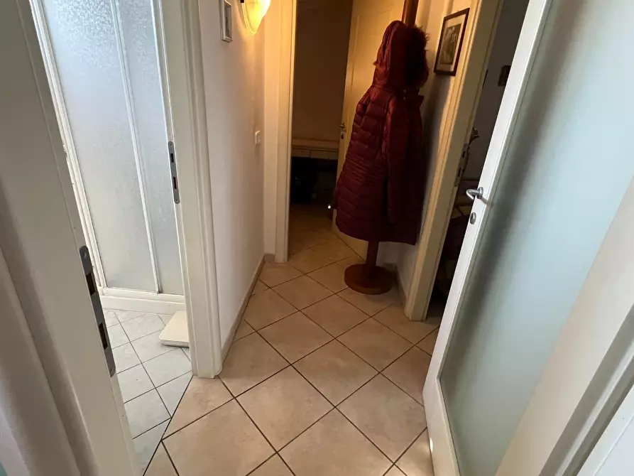 Immagine 32 di Appartamento in vendita  a Massa