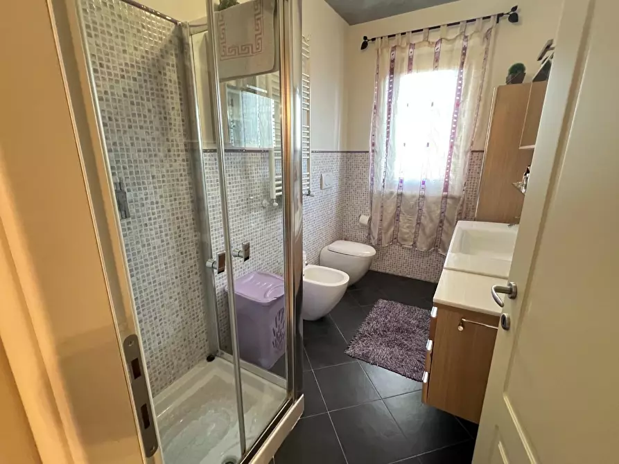 Immagine 21 di Appartamento in vendita  a Massa