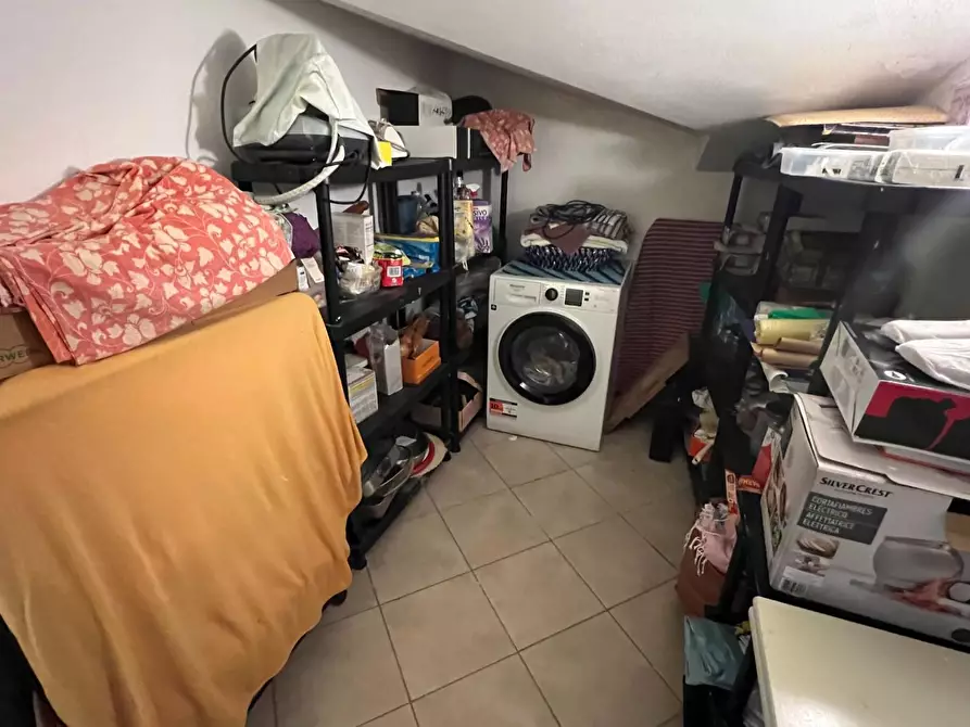 Immagine 44 di Appartamento in vendita  a Massa