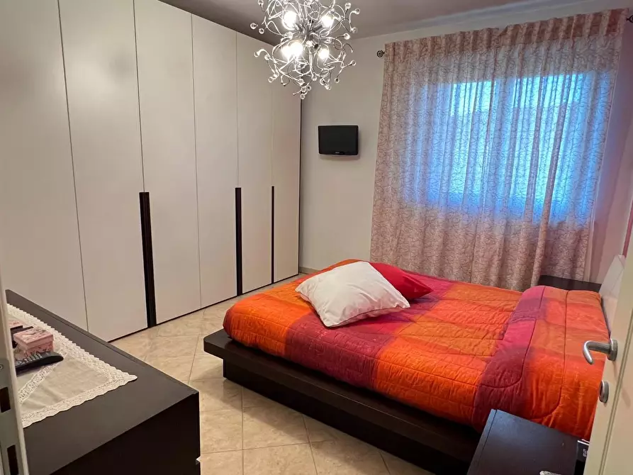 Immagine 17 di Appartamento in vendita  a Massa