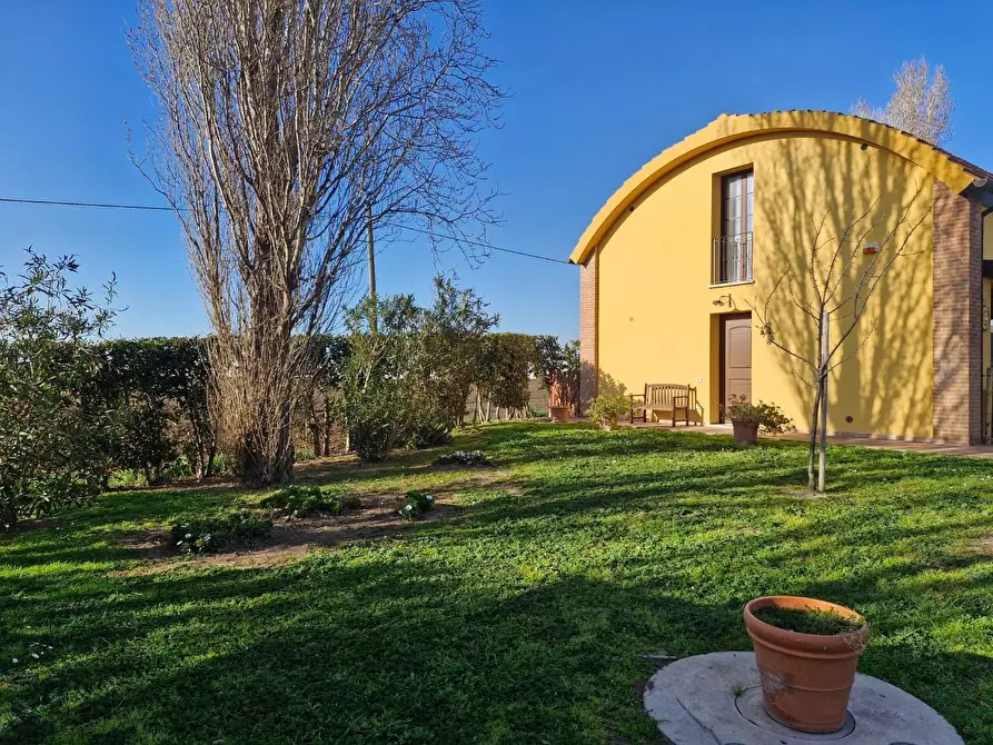 Immagine 12 di Casa bifamiliare in vendita  a Campiglia Marittima