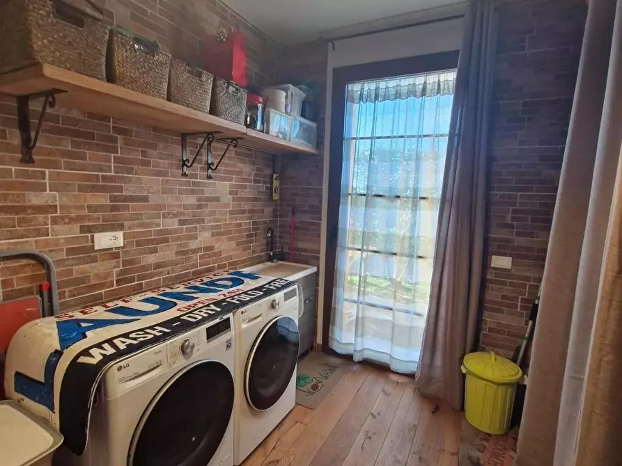 Immagine 40 di Casa bifamiliare in vendita  a Campiglia Marittima