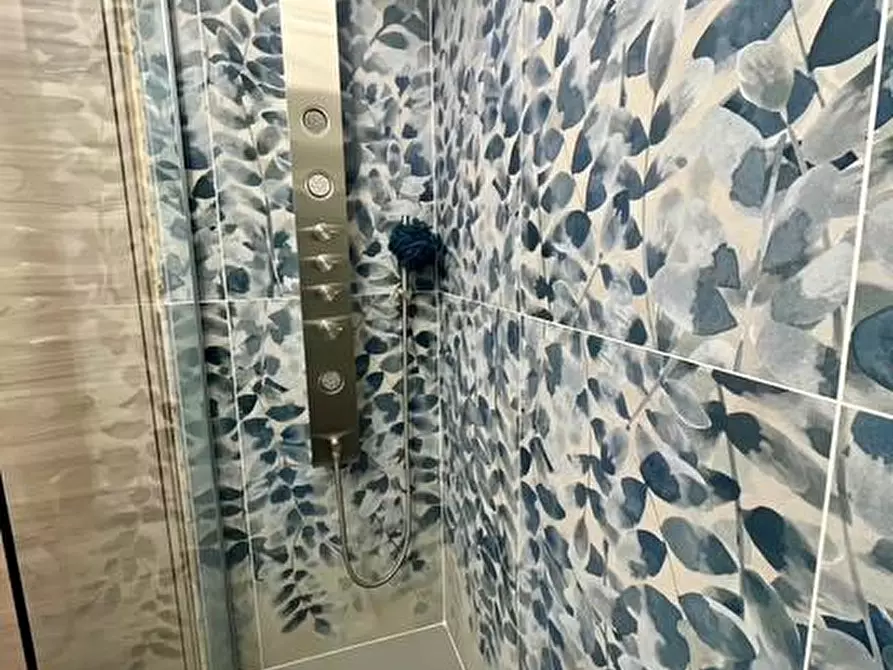 Immagine 17 di Appartamento in vendita  a Asciano