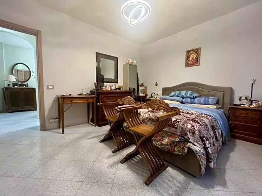 Immagine 13 di Appartamento in vendita  a Asciano