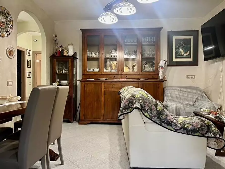 Immagine 5 di Appartamento in vendita  a Asciano