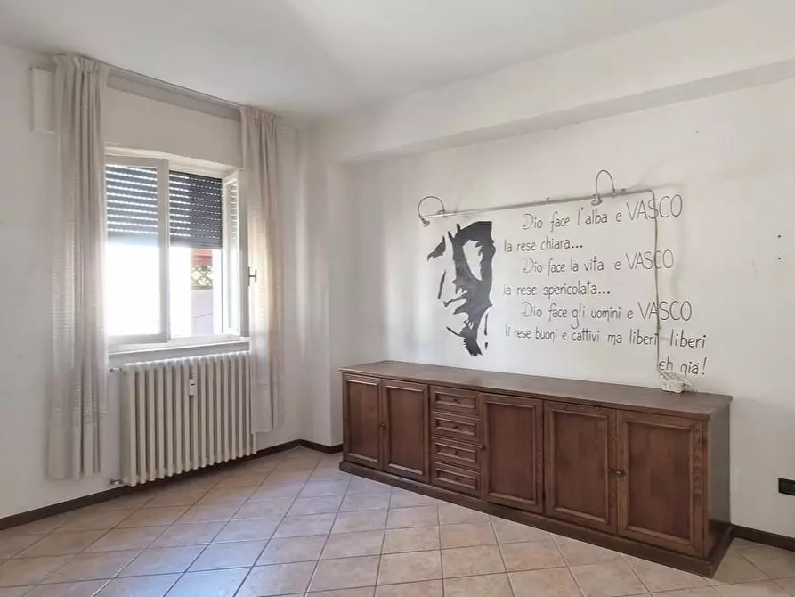 Immagine 4 di Appartamento in vendita  a Cascina