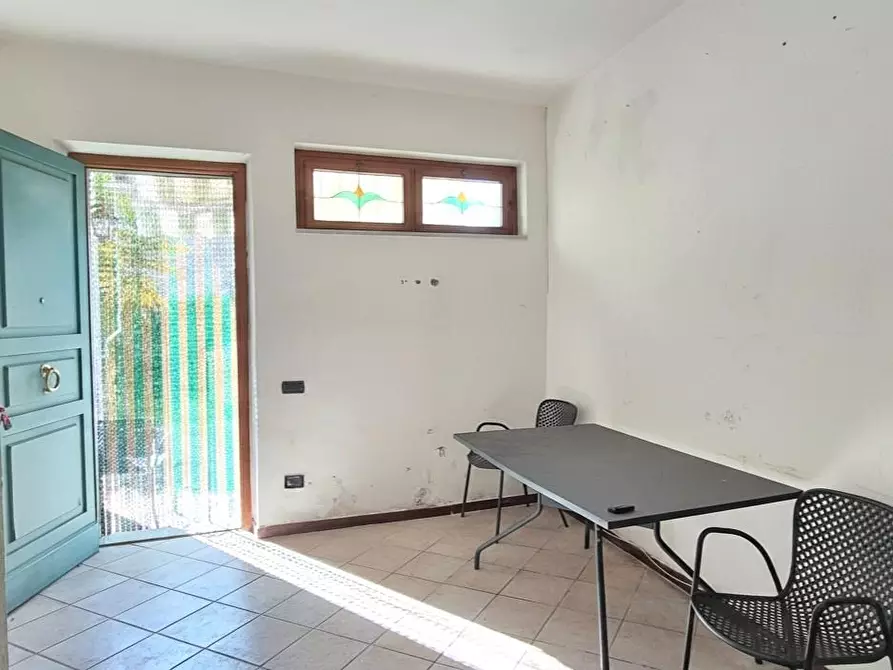 Immagine 2 di Appartamento in vendita  a Cascina